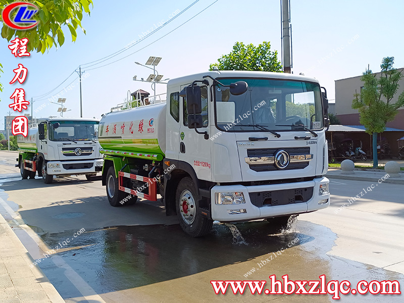 程力集團(tuán)東風(fēng)D9灑水車發(fā)車前往內(nèi)蒙古通遼市，為內(nèi)蒙抗旱救災(zāi)盡一份力！